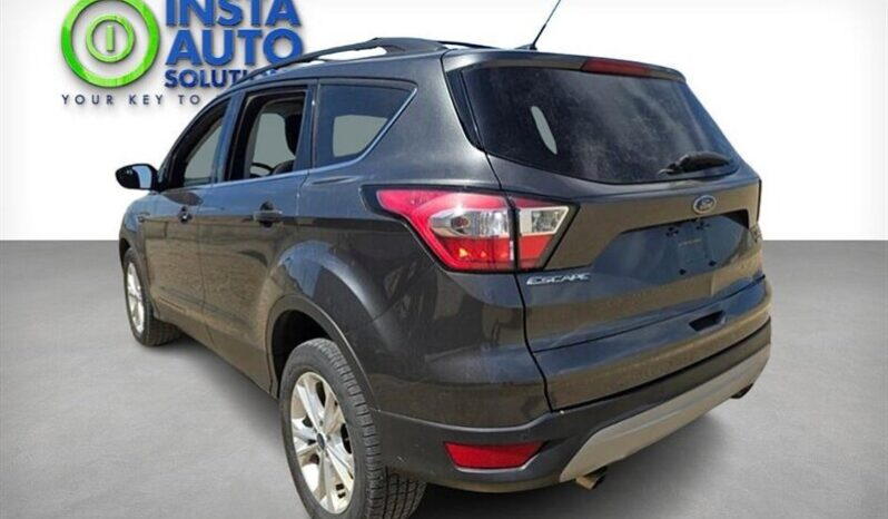 
								2018 Ford Escape SE full									