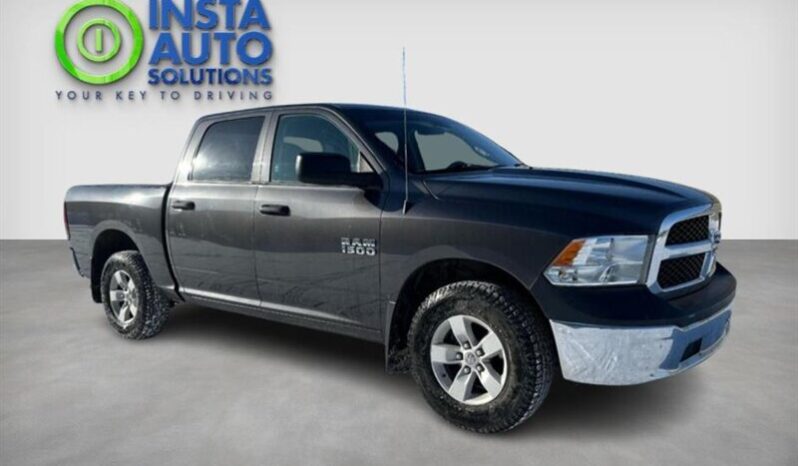 
								2017 RAM 1500 ST full									