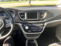 
										2021 Chrysler Grand Caravan SE full									