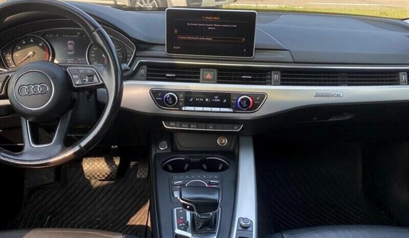 
								2017 Audi A4 2.0T quattro Progres full									