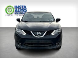 
										2018 Nissan Qashqai SV full									