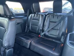 
										2019 Ford Explorer Limited full									