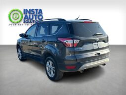 
										2018 Ford Escape SE full									
