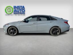 
										2022 Hyundai ELANTRA Preferred full									