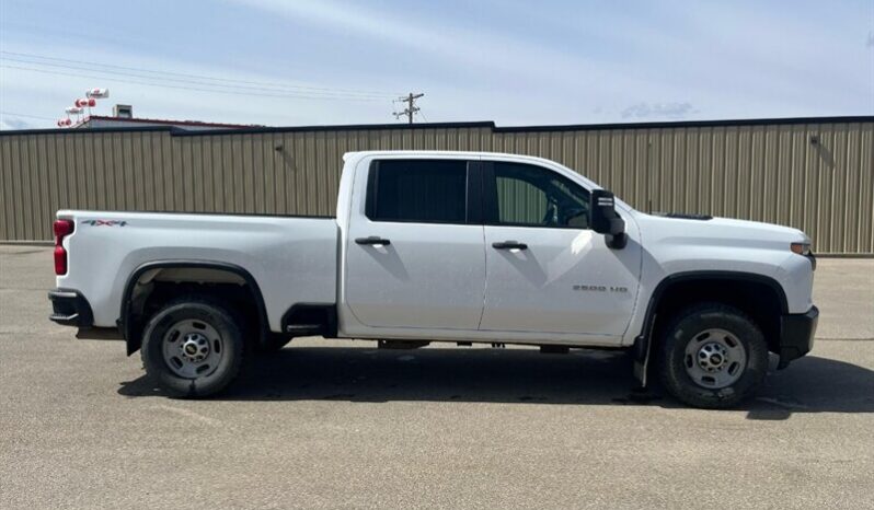 
								2022 Chevrolet Silverado 2500 Diesel Custom Crew Cab 4×4 full									