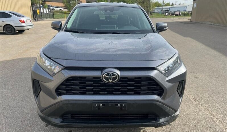 
								2024 Toyota RV4 LE AWD full									