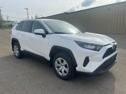 
										2024 Toyota Rav4 LE AWD full									