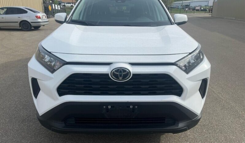 
								2024 Toyota Rav4 LE AWD full									