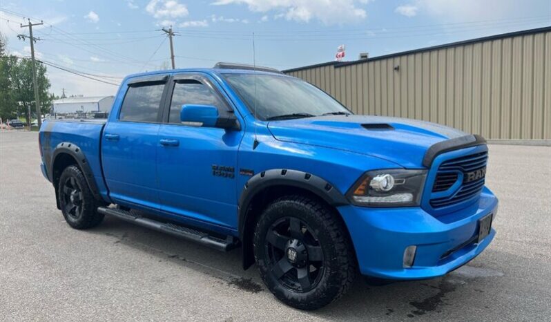 
								2018 Ram 1500 Sport Crew Cab 4×4 5.7L Hemi full									