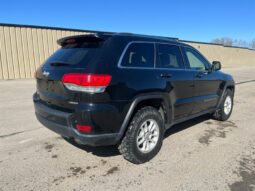 
										2018 Jeep Grand Cherokee Laredo 4X4 full									