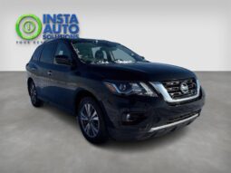 
										2020 Nissan Pathfinder SV Tech 4X4 full									