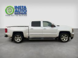 
										2017 Chevrolet Silverado 1500 LTZ Crew Cab 4×4 5.3L full									
