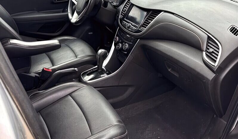 
								2020 Chev Trax Premier AWD full									
