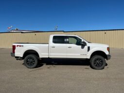 
										2018 Ford F-250 Lifted Lariat FX4 Diesel Crew Cab 4×4 full									