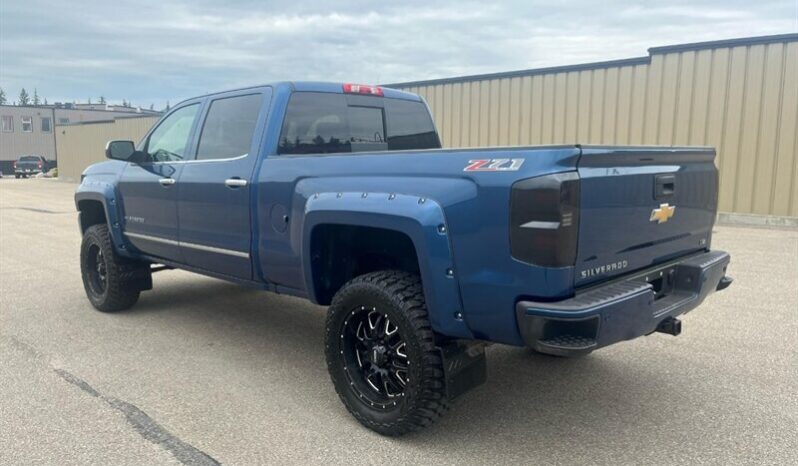 
								2017 Chevrolet Silverado Lifted 1500 LTZ Z71 Crew Cab 4×4 6.2L full									