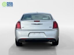
										2022 Chrysler 300 Touring L AWD full									