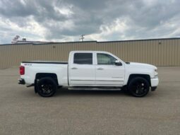 
										2018 Chev Silverado 1500 LTZ Z71 Crew Cab 4×4 5.3L full									