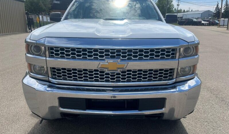 
								2019 Chevrolet Silverado 2500 WT Crew Cab 4×4 full									