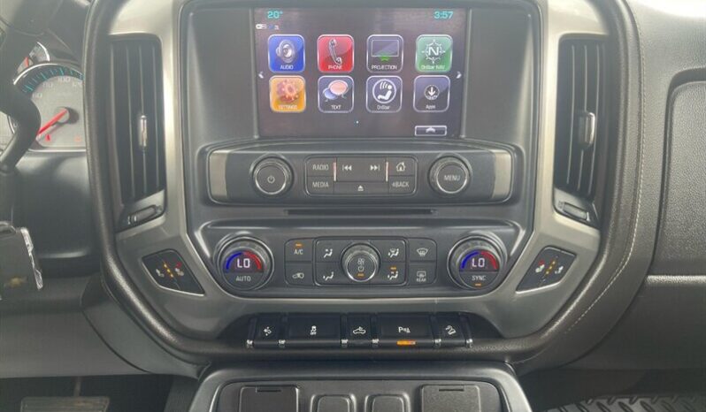 
								2018 Chev Silverado 1500 LTZ Z71 Crew Cab 4×4 5.3L full									